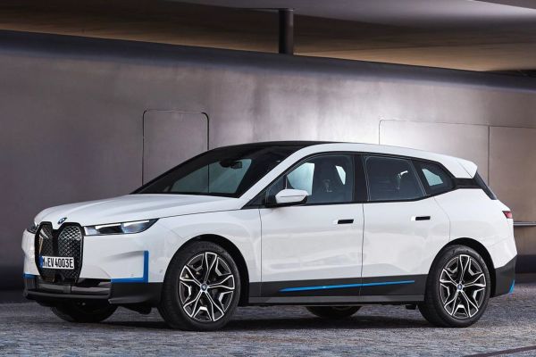 BMW iX Official