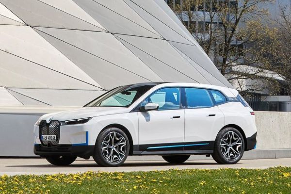 BMW iX Official