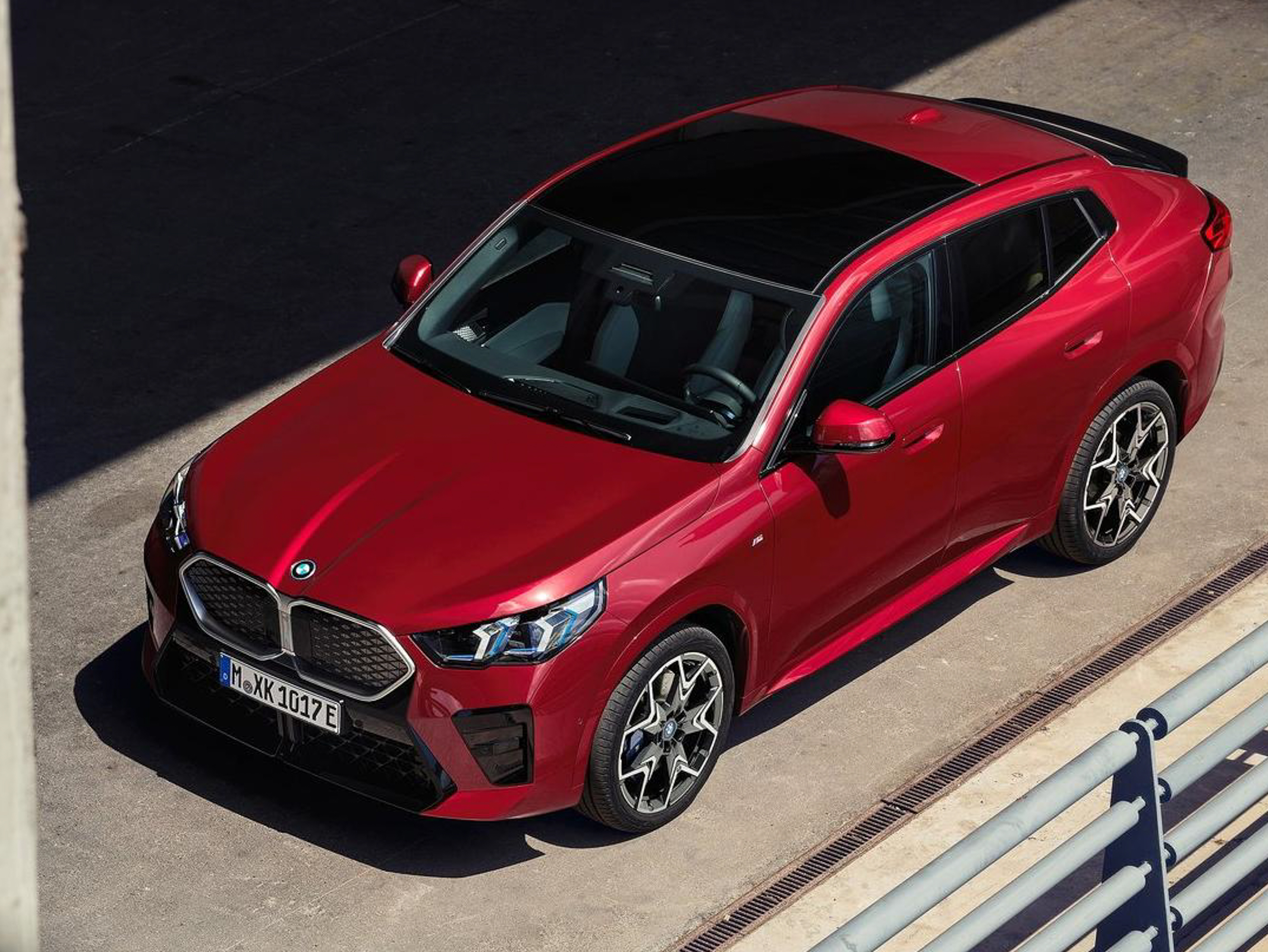 2024 BMW iX2 xDrive30 photo