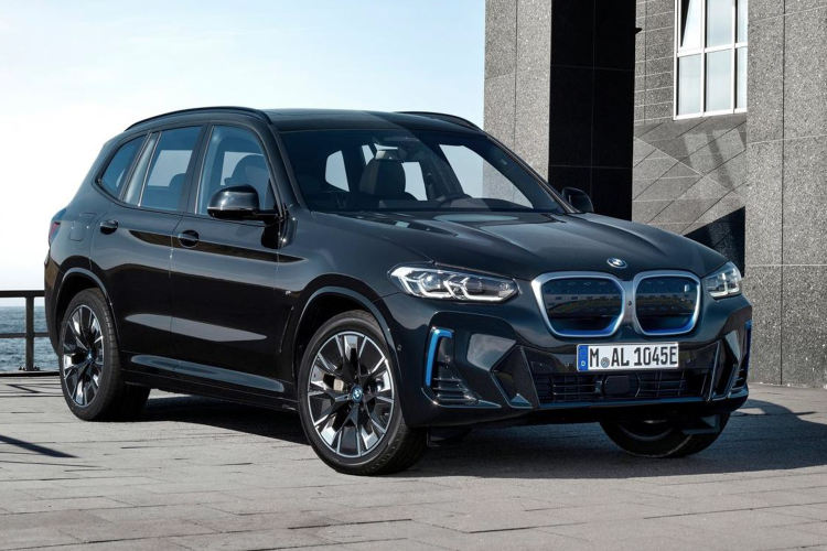 BMW iX3 Review
