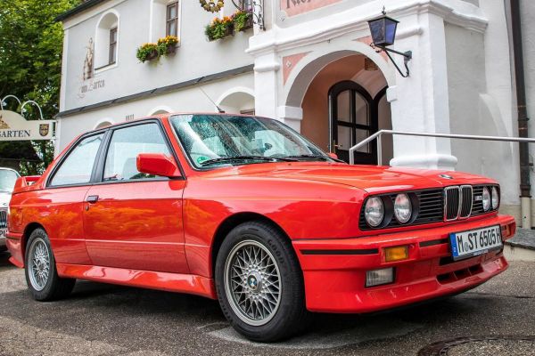 BMW M3 Official
