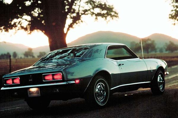 Chevrolet Camaro photo