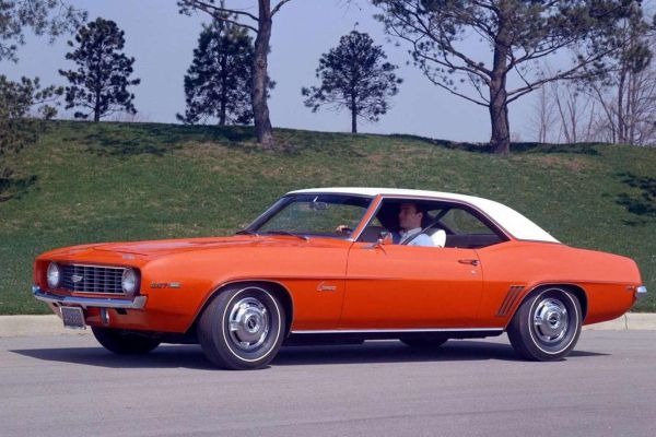 Chevrolet Camaro photo