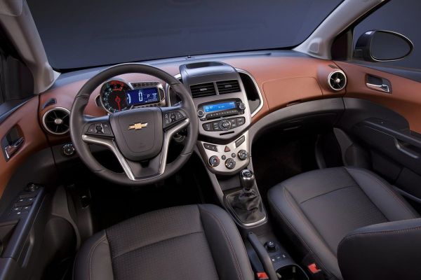 Chevrolet Sonic Sedan Official