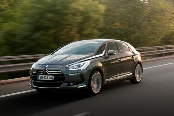 Citroen DS5 photo