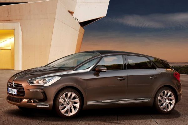 Citroen DS5 photo