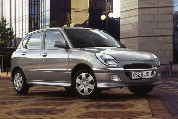 Daihatsu Sirion Official
