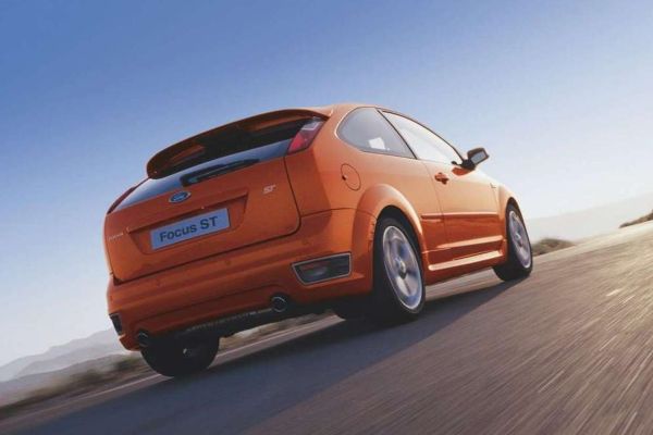 Ford Focus ST Official
