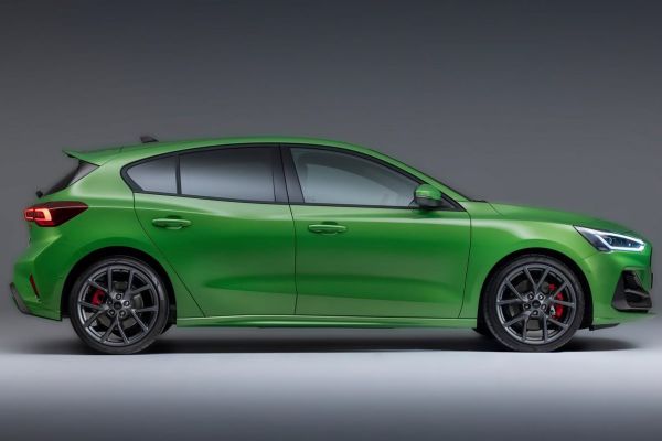 Ford Focus ST Official