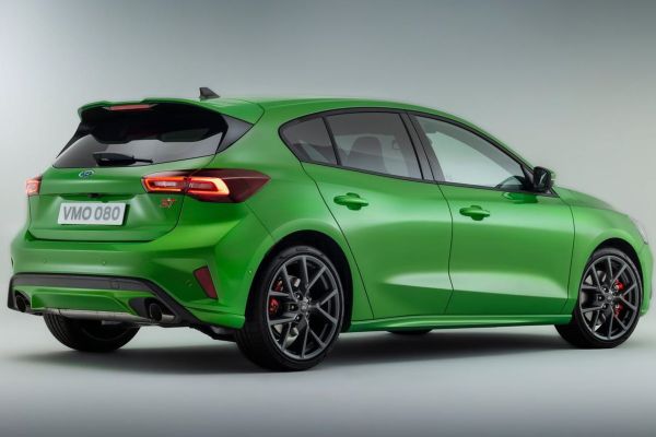 Ford Focus ST Official