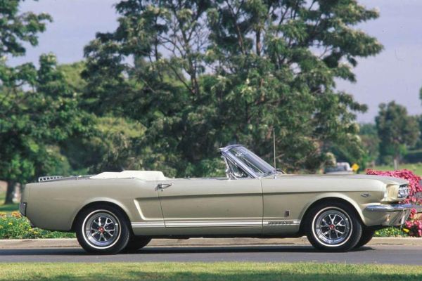 Ford Mustang 1965 photo