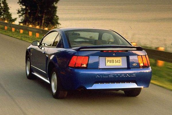 Ford Mustang 1999 photo
