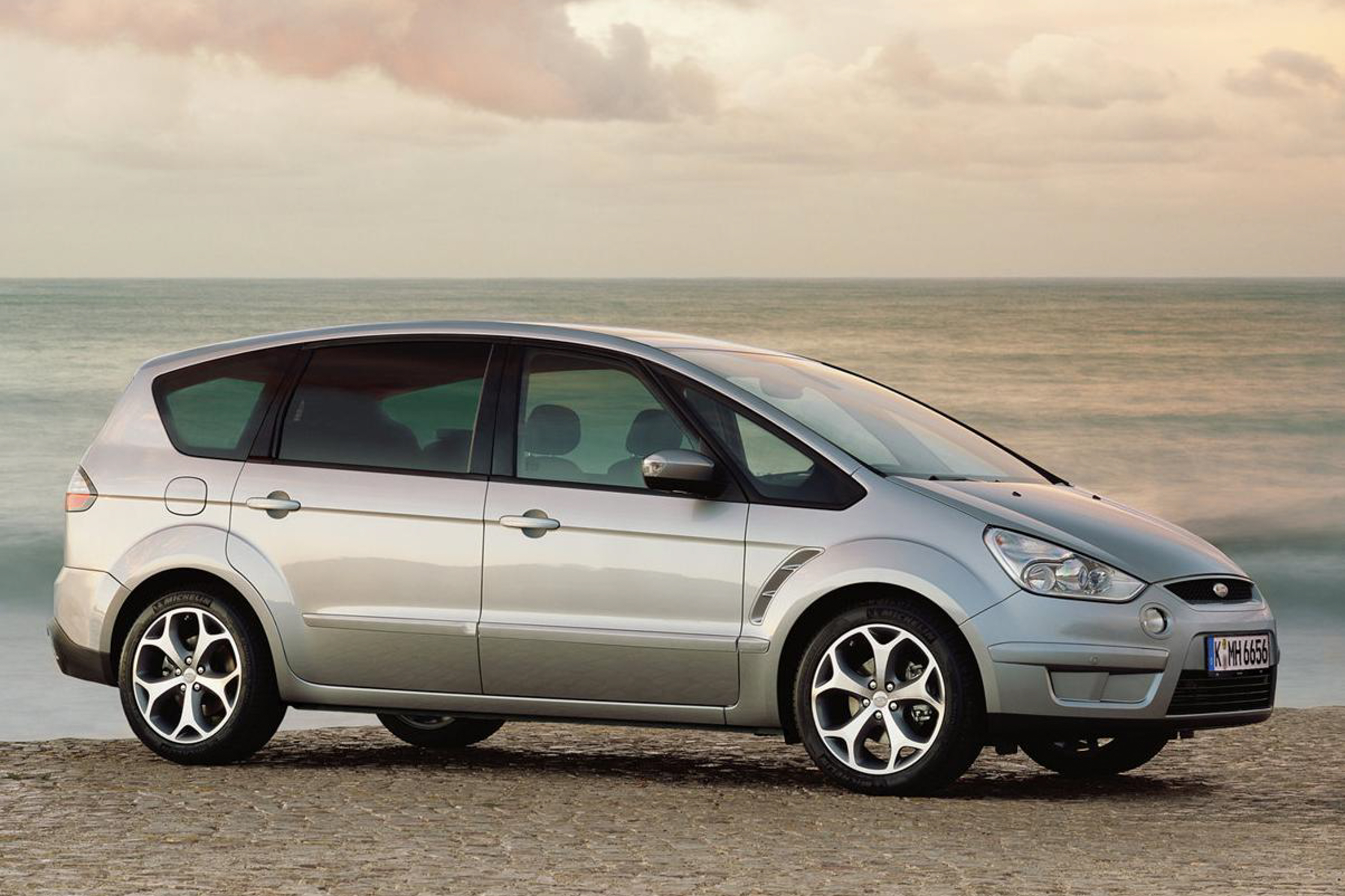 2006 Ford S-MAX public photo