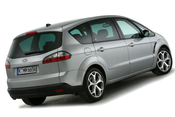Ford S-MAX Official