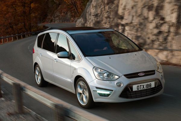 Ford S-MAX Official