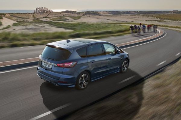 Ford S-MAX Official