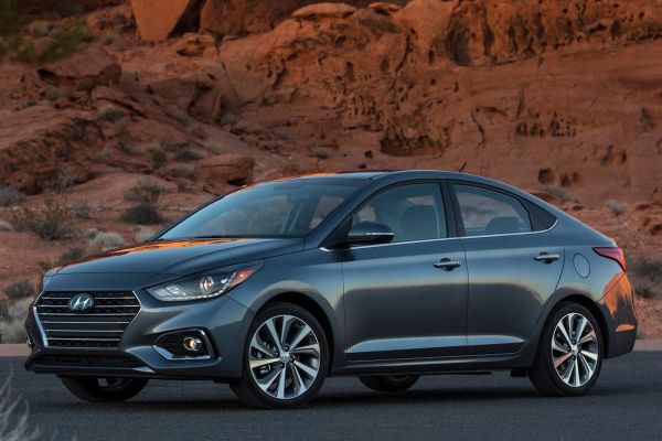 Hyundai Accent Official