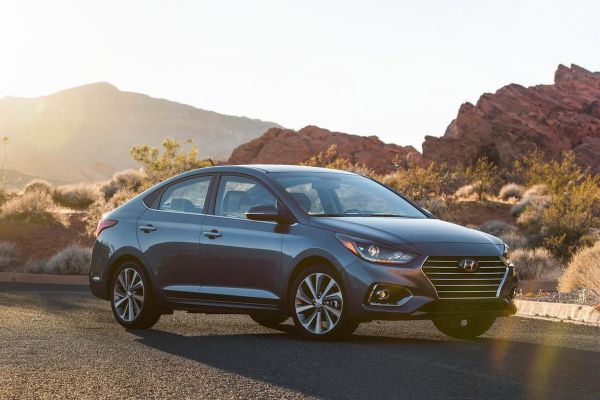 Hyundai Accent Official
