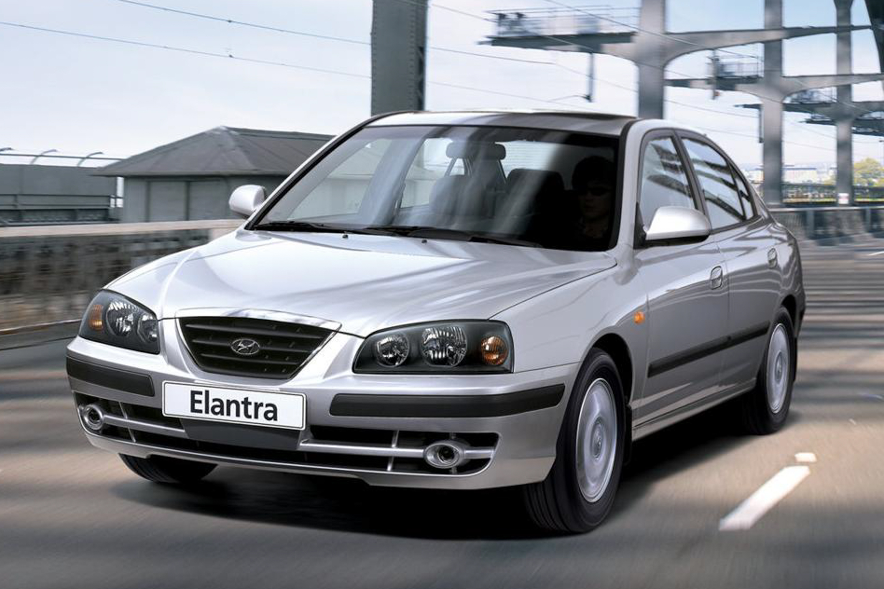 2004 Hyundai Elantra public photo