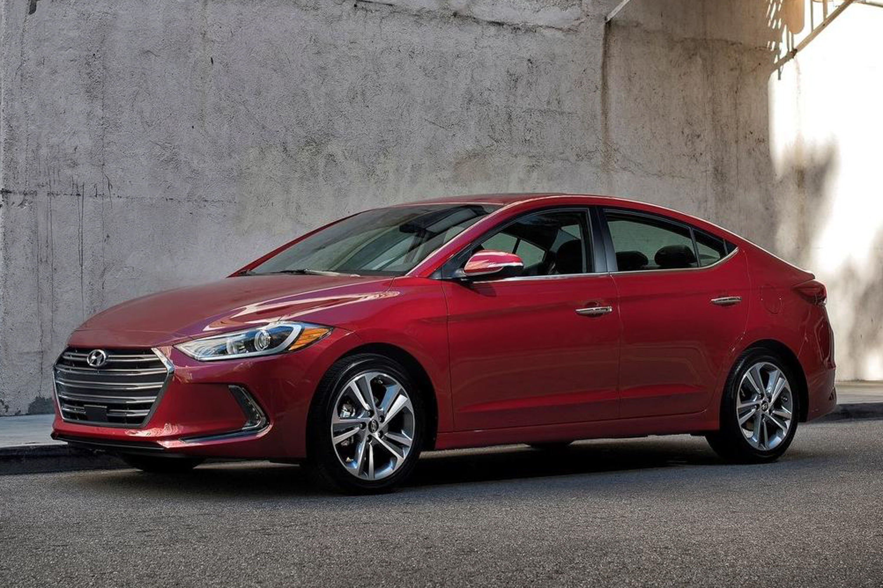 2017 Hyundai Elantra public photo