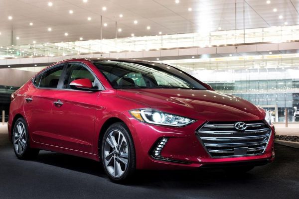 Hyundai Elantra Official