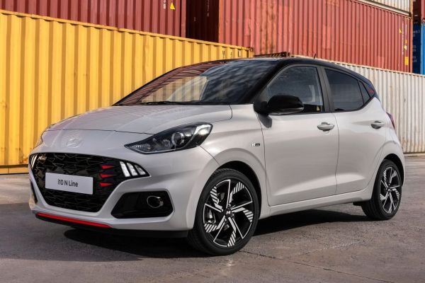 Hyundai i10 Official