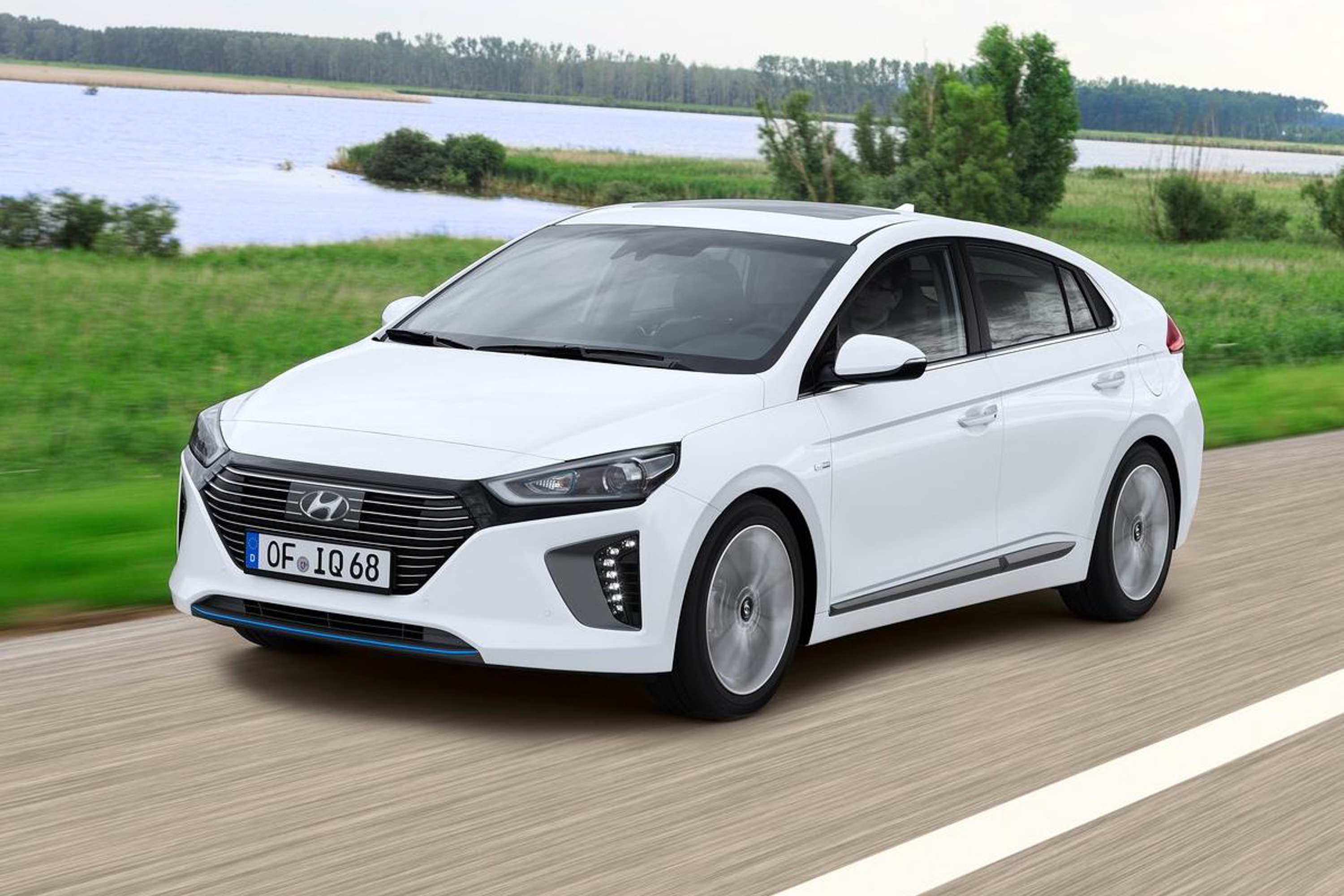 2017 Hyundai Ioniq public photo