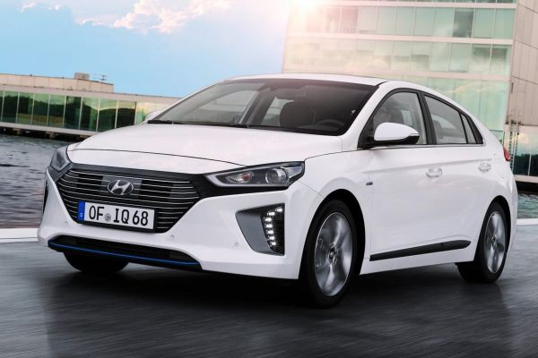 Hyundai Ioniq 2017 photo