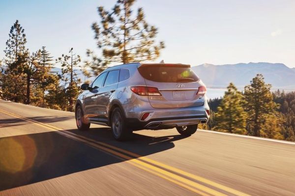 Hyundai Santa Fe Official
