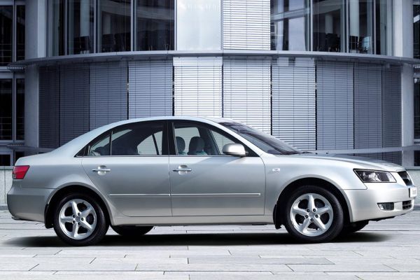 Hyundai Sonata Official