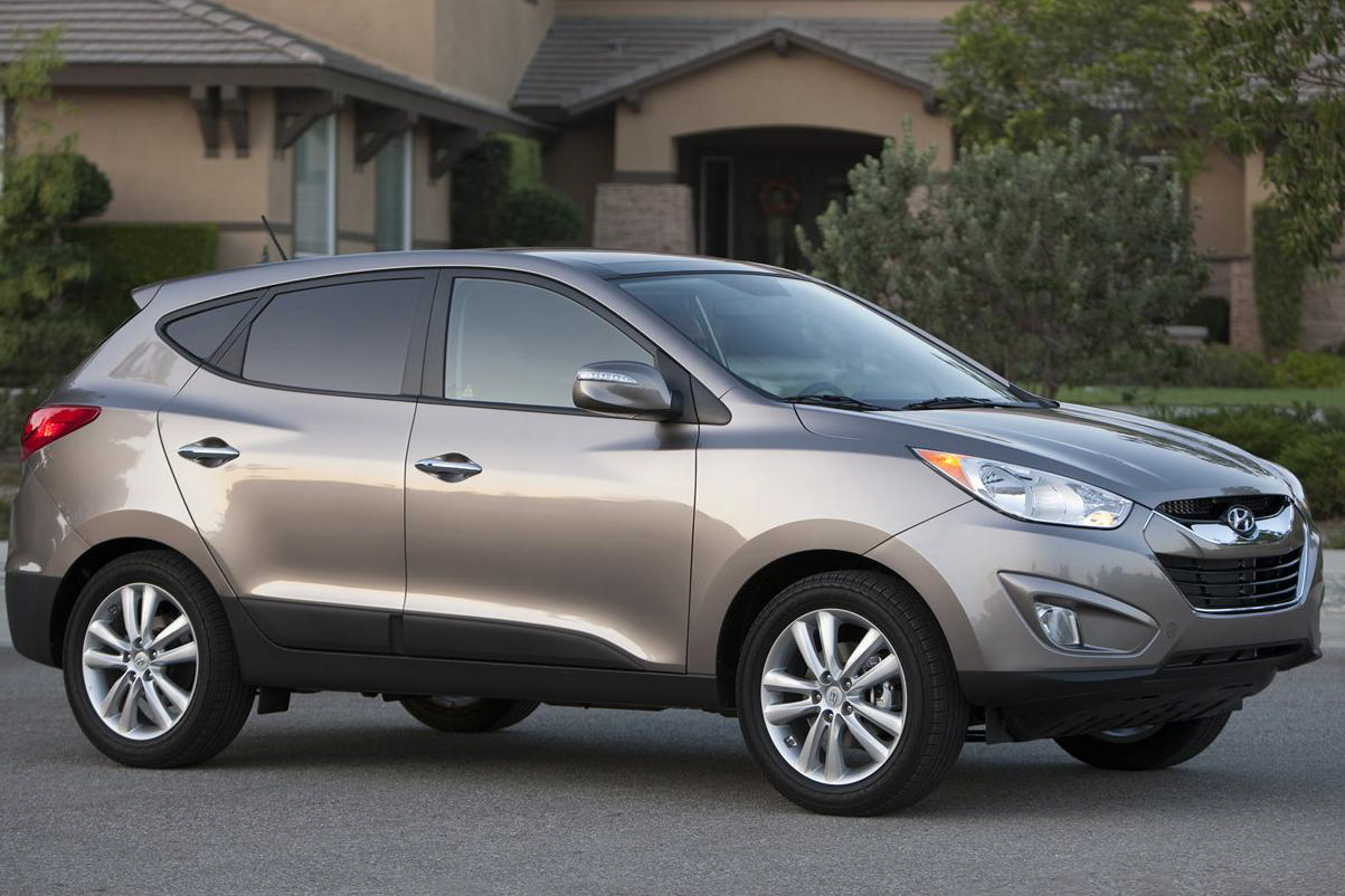 2010 Hyundai Tucson public photo