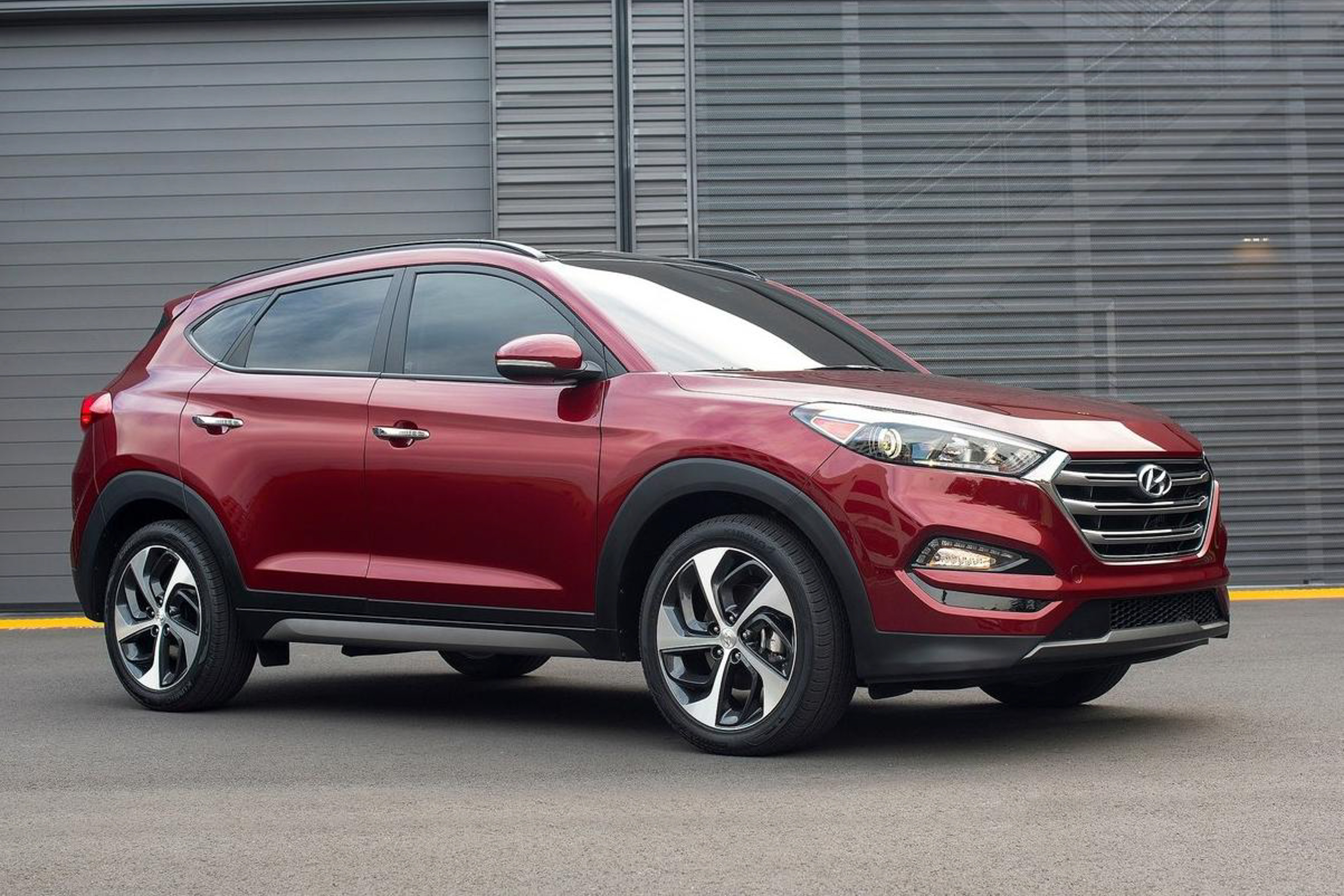 2016 Hyundai Tucson public photo