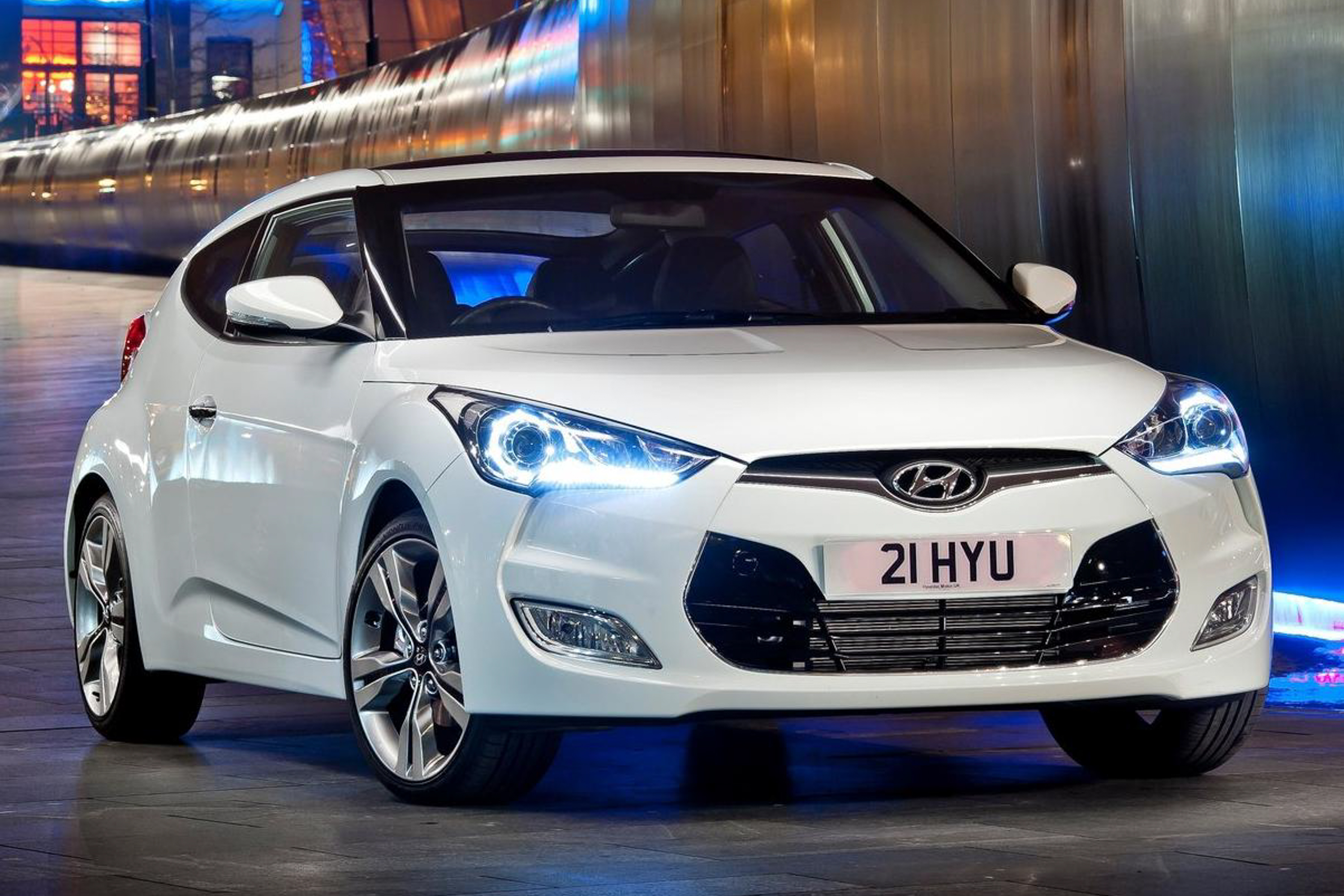 2012 Hyundai Veloster public photo