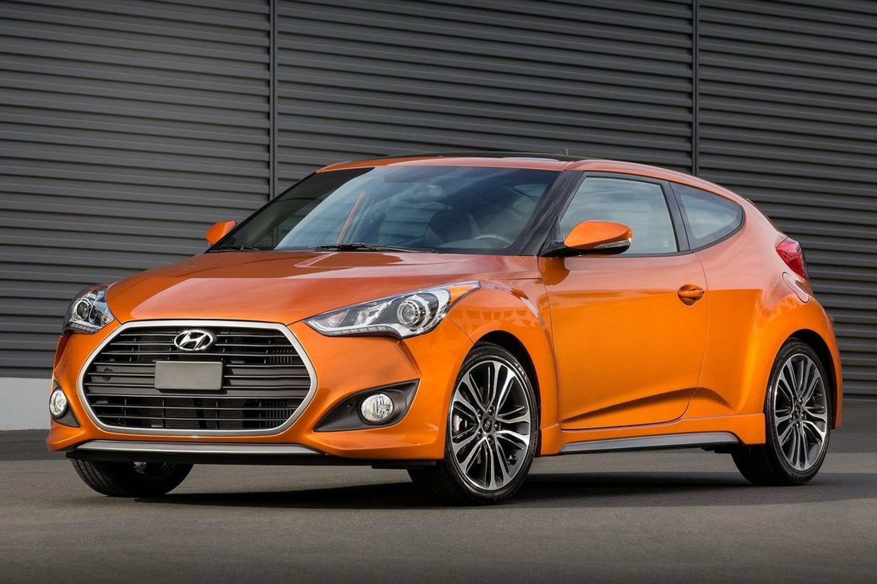 2016 Hyundai Veloster public photo