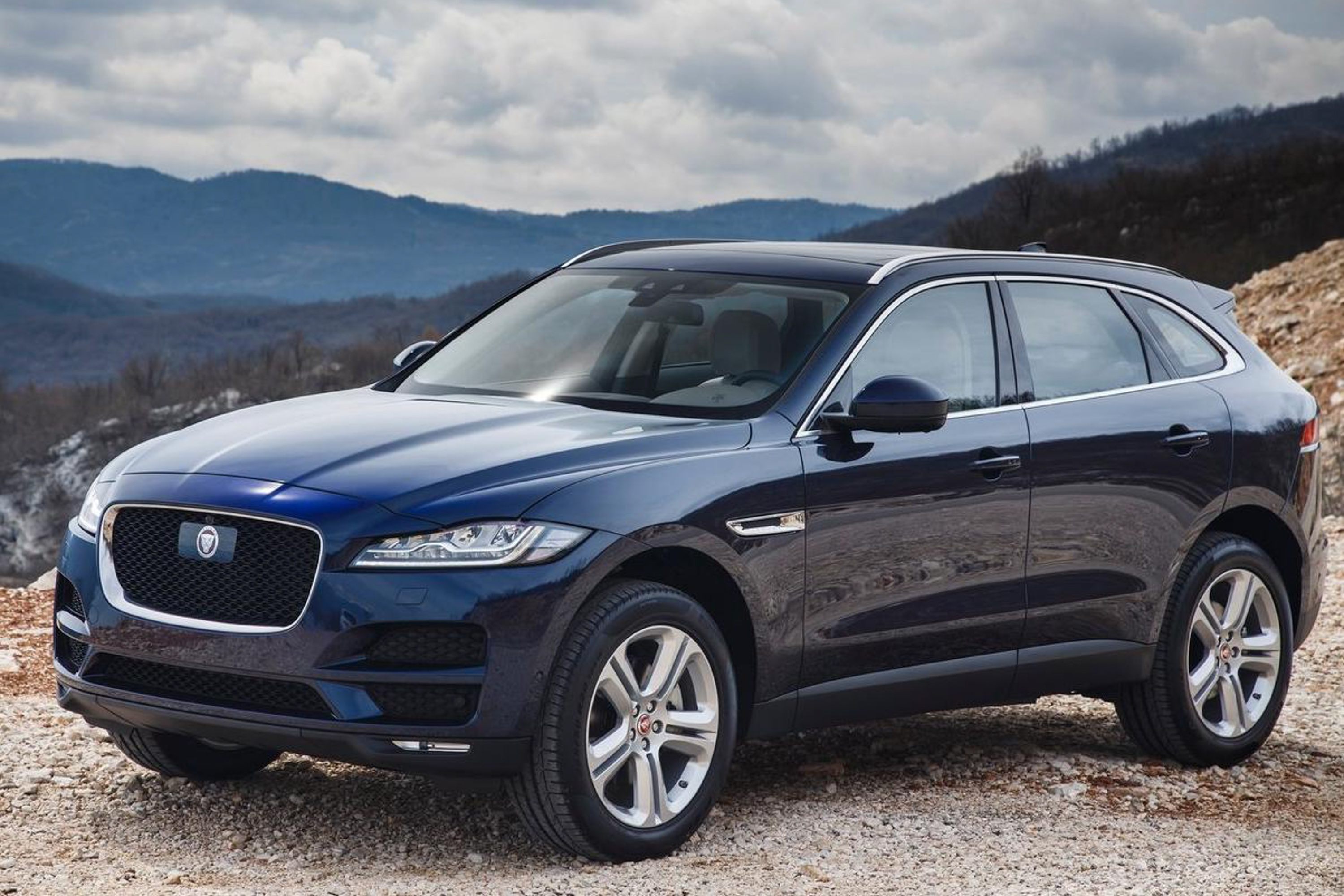 2017 Jaguar F-Pace public photo