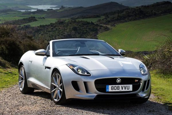 Jaguar F-Type photo