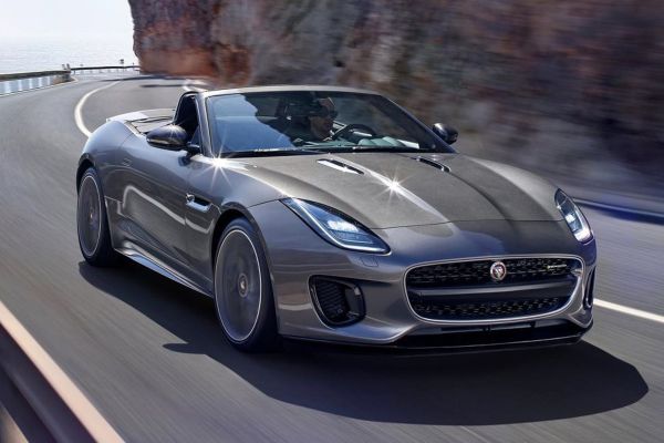 Jaguar F-Type Official
