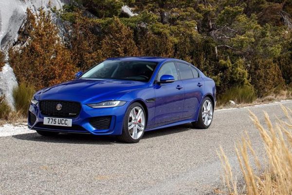 Jaguar XE Official