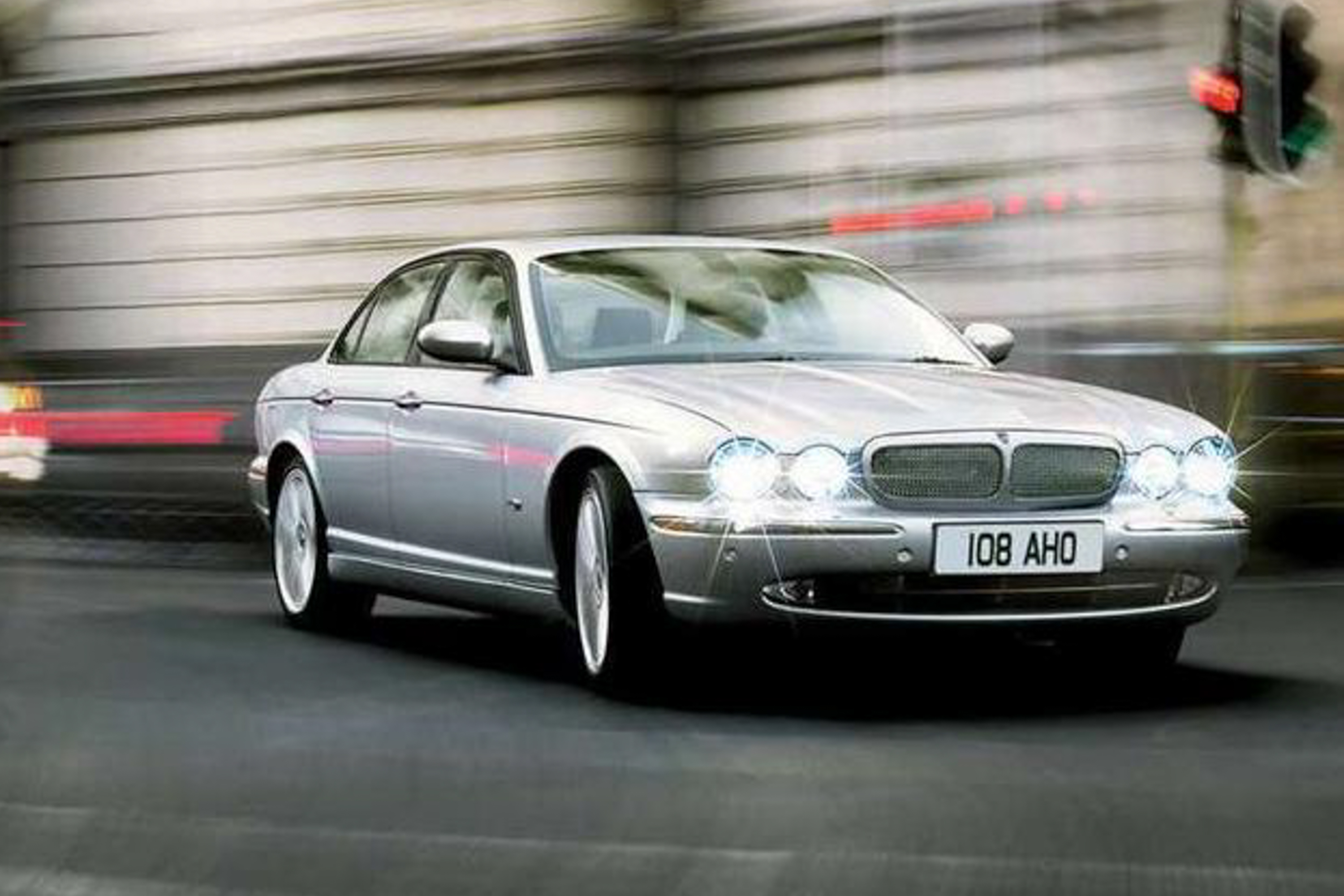 2006 Jaguar XJ public photo