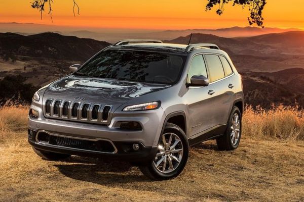 Jeep Cherokee photo