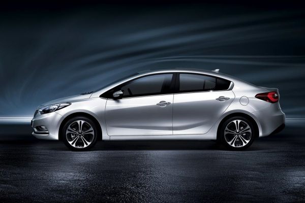 Kia Cerato Official
