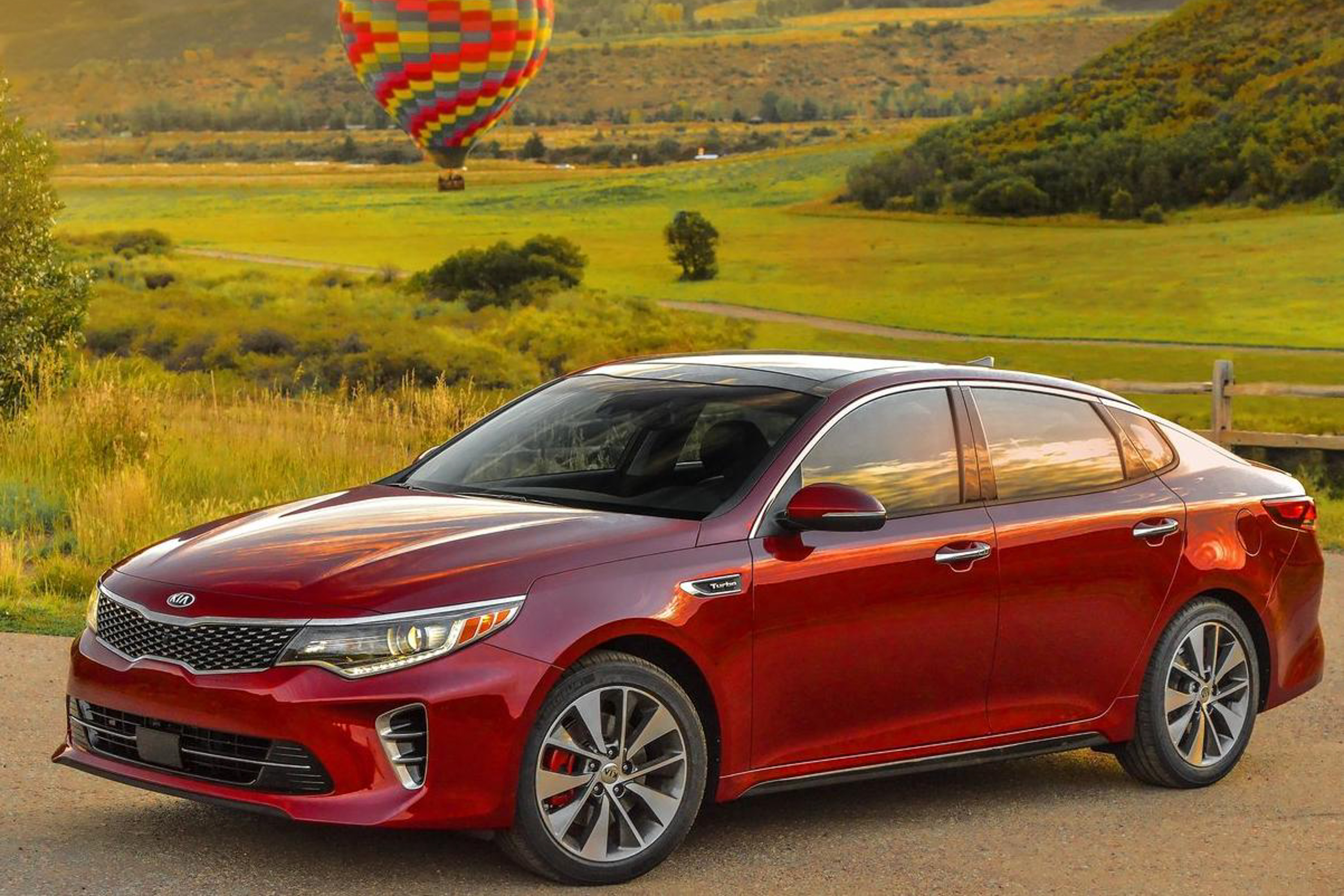 2016 Kia Optima public photo