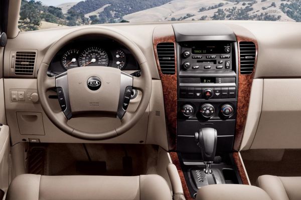 Kia Sorento photo