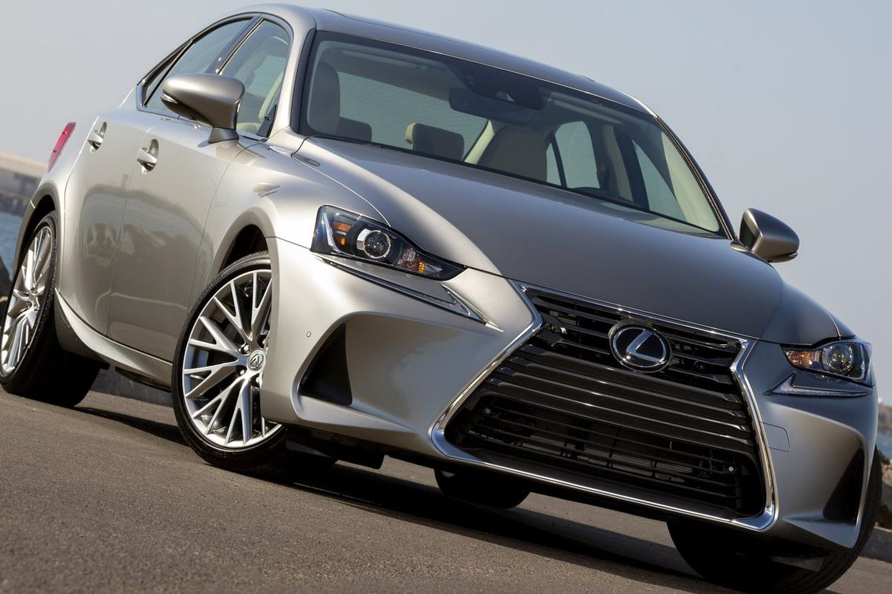 2017 Lexus IS public photo