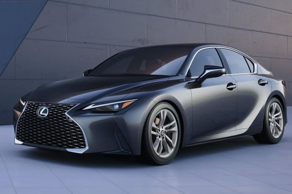 Lexus IS photo