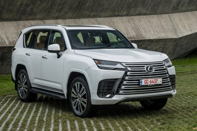 Lexus LX Review