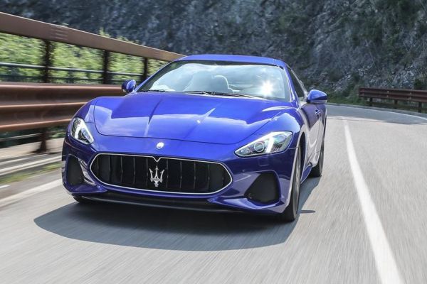 Maserati GranTurismo Official