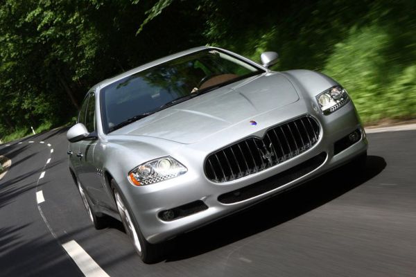 Maserati Quattroporte Official