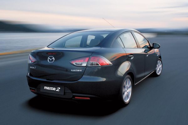 Mazda 2 Sedan Official