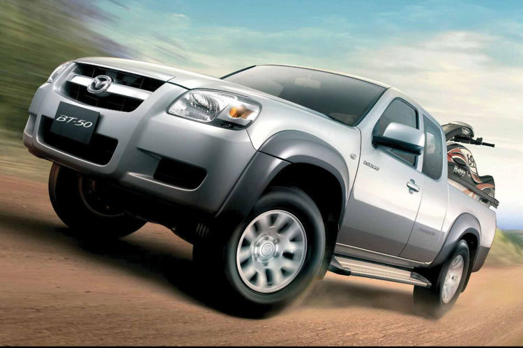 Mazda BT-50 2006 Review